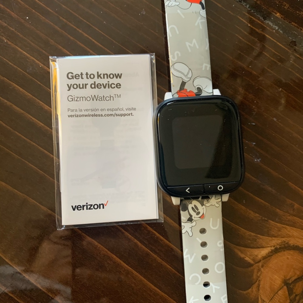 *SOLD* New Kids gray Mickey Mouse Gizmowatch